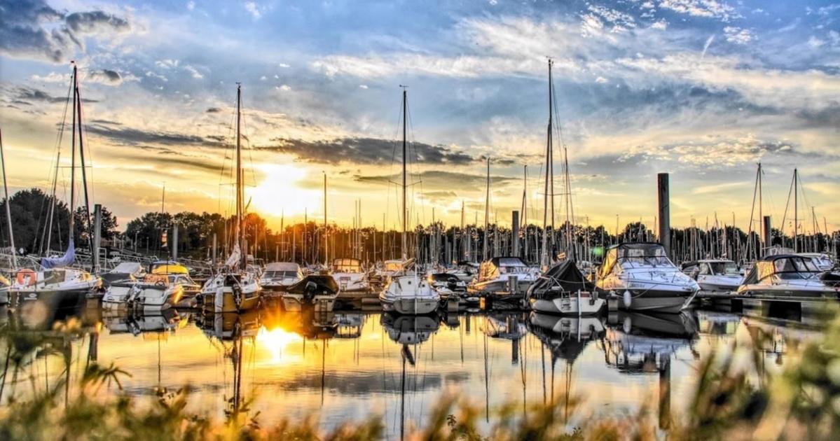 Ons Maashuisje Maaseik Exteriör bild