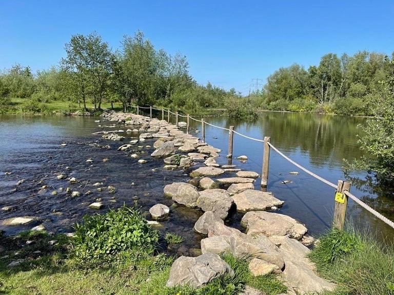 Ons Maashuisje Maaseik Exteriör bild